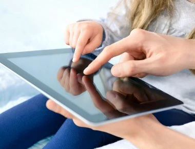 Τι σημαίνει ο χρυσός κανόνας «3-6-9-12» για τα παιδιά και την τεχνολογία